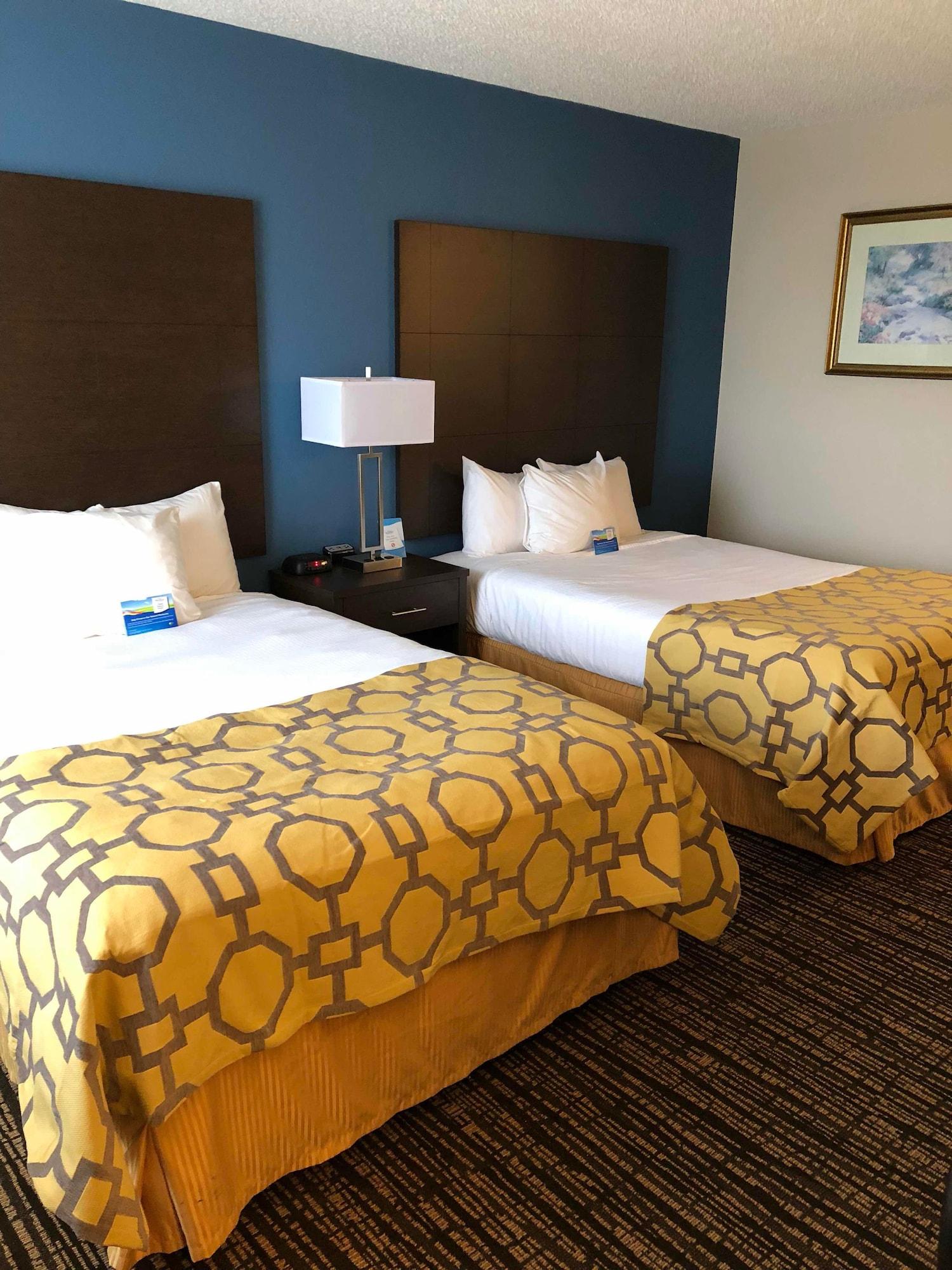 Hotel Baymont By Wyndham Washington Esterno foto