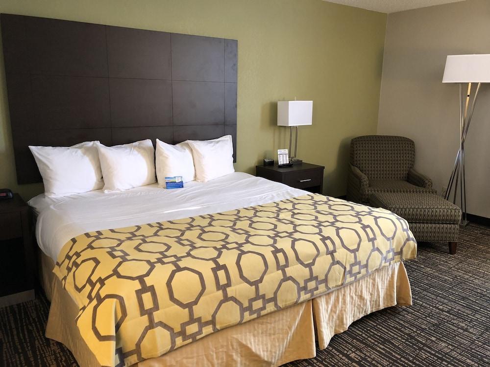 Hotel Baymont By Wyndham Washington Esterno foto