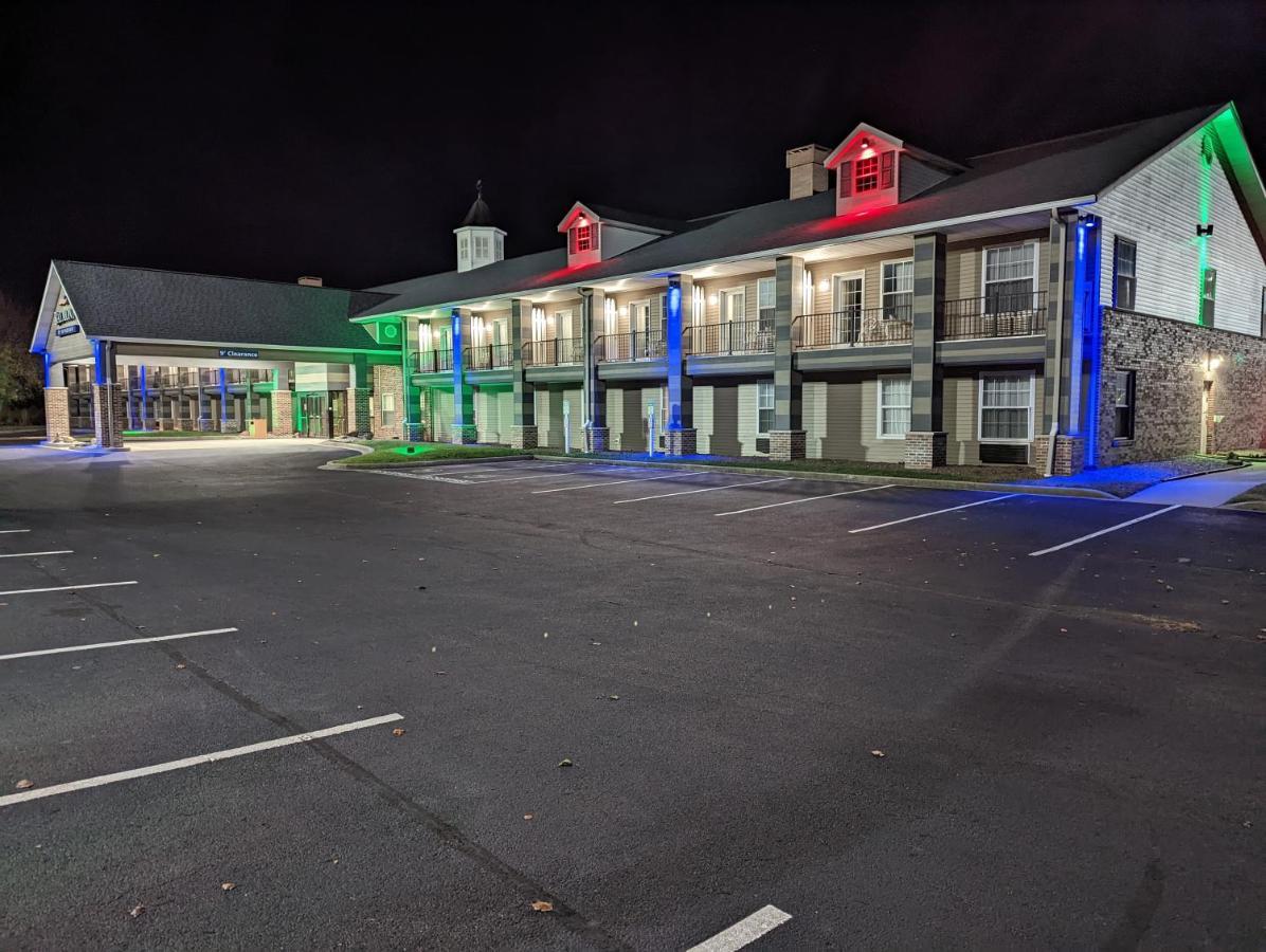 Hotel Baymont By Wyndham Washington Esterno foto