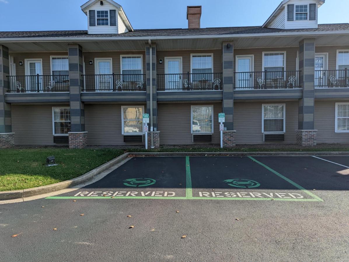 Hotel Baymont By Wyndham Washington Esterno foto